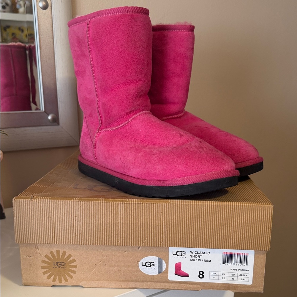 UGG Women's Classic Short Boots in Bright Pink